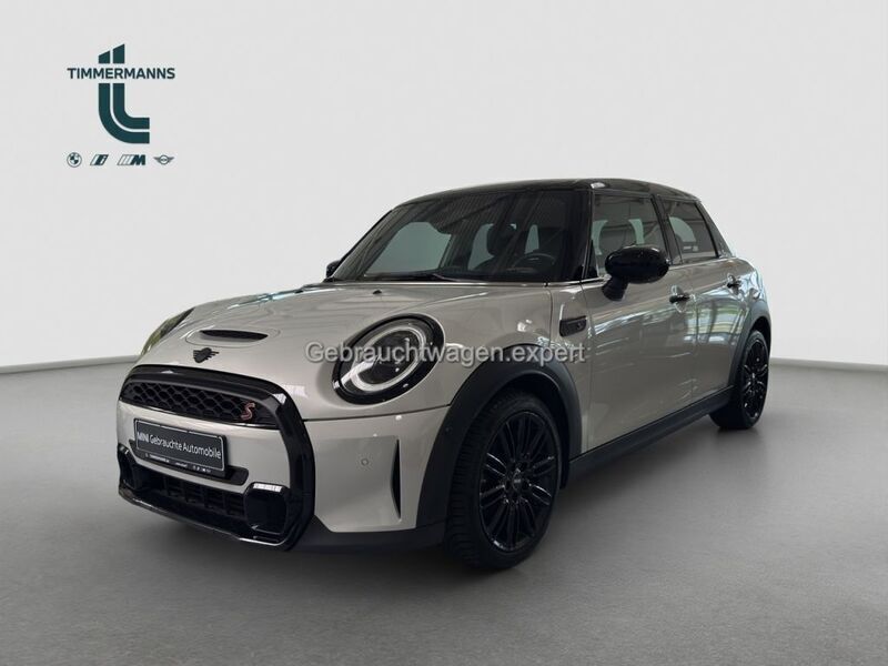 white silver (metallic) Gebraucht 2022 Mini Cooper S Kleinwagen | 28.480 € (Fairer Preis) - Bild 1/4