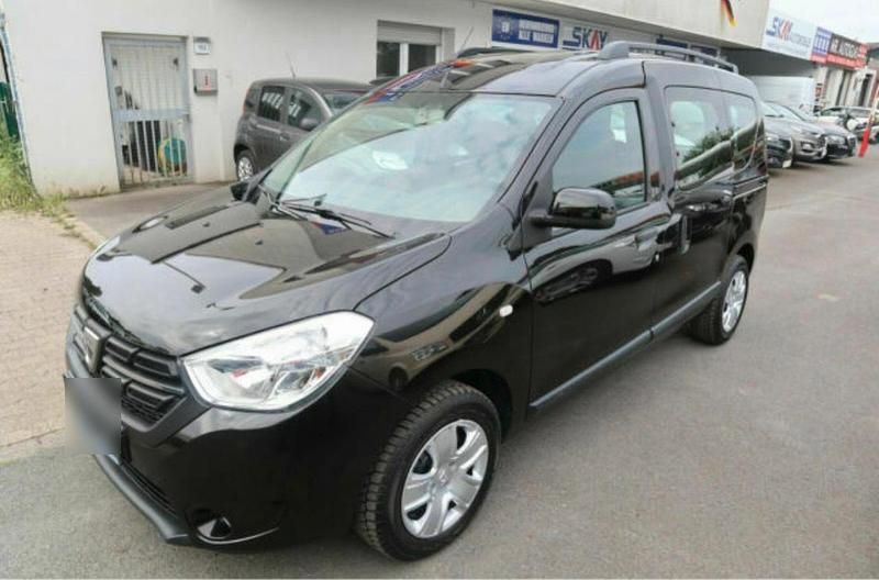 Gebraucht Dacia Dokker 131 PS (96 kW) 2020 Schwarz Van / Kleinbus