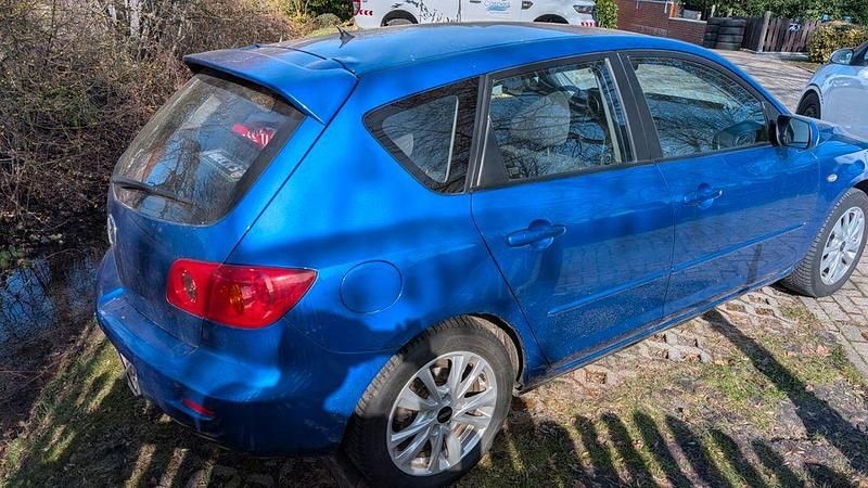 Gebraucht Mazda 3 Comfort 105 PS (77 kW) 2004 Blau Limousine