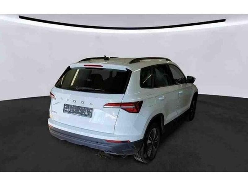 Gebraucht Skoda Karoq Tour 150 PS (110 kW) 2022 Weiss SUV