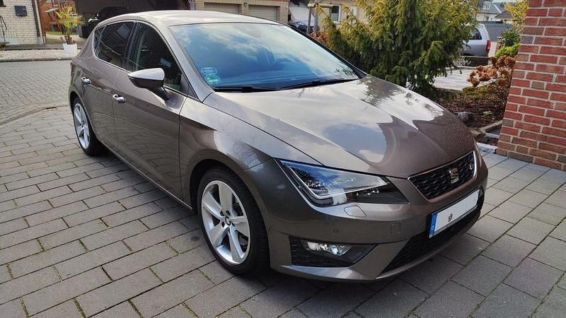 Gebraucht Seat Leon FR 150 PS (110 kW) 2016 Grau Limousine