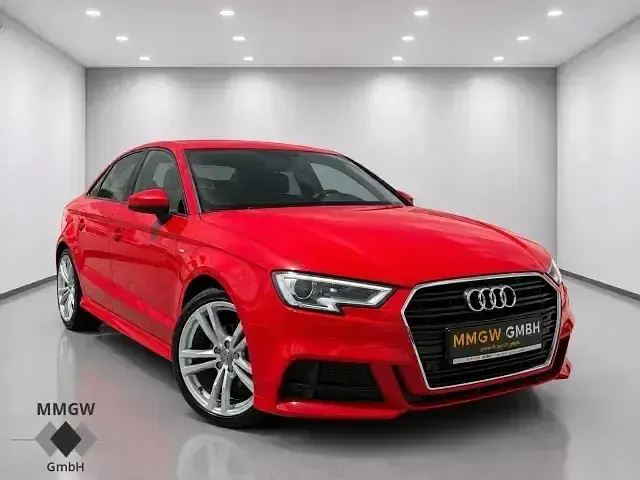 Gebraucht Audi A3 S-Line 149 PS (109 kW) 2018 Rot Limousine