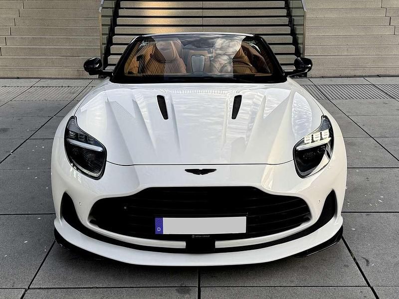 Gebraucht Aston Martin DB12 680 PS (500 kW) 2025 Weiß Cabrio