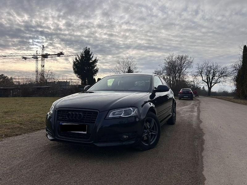 Schwarz Gebraucht 2010 Audi A3 S-Line Limousine | 4.600 € (Guter Preis) - Bild 1/4