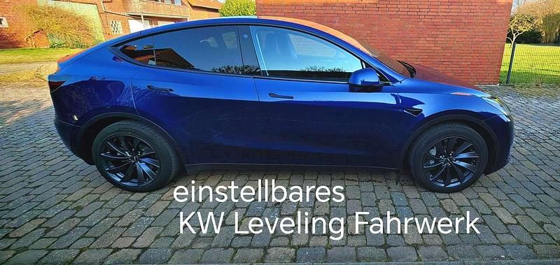 Gebraucht Tesla Model Y 378 kW (514 PS) 2022 Blau SUV
