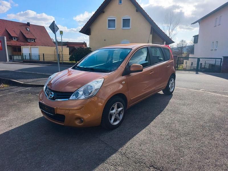 Gebraucht Nissan Note Visia 88 PS (64 kW) 2009 Gold Kleinwagen