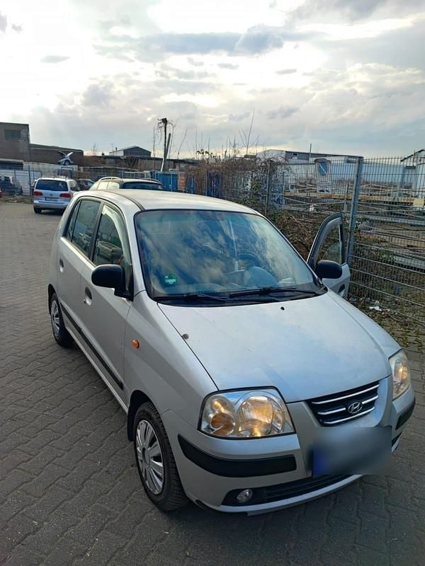 Gebraucht Hyundai Atos 63 PS (46 kW) 2003 Silber Kleinwagen