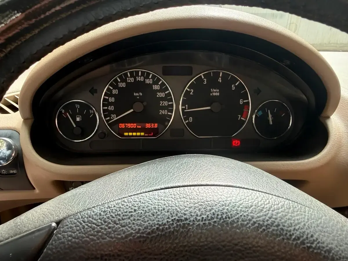 Gebraucht BMW Z3 116 PS (85 kW) 1999 Andere farben Cabrio