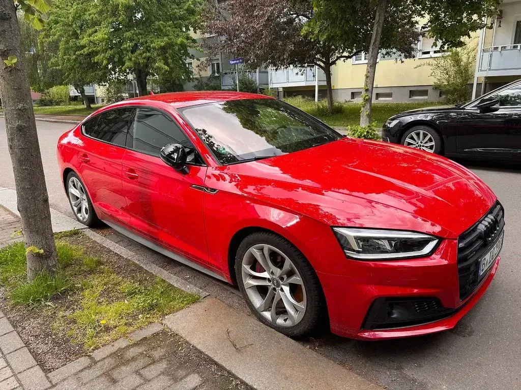 Używany Audi A5 Sportback Ambiente 252 KM (185 kW) 2017 Czerwony Hatchback