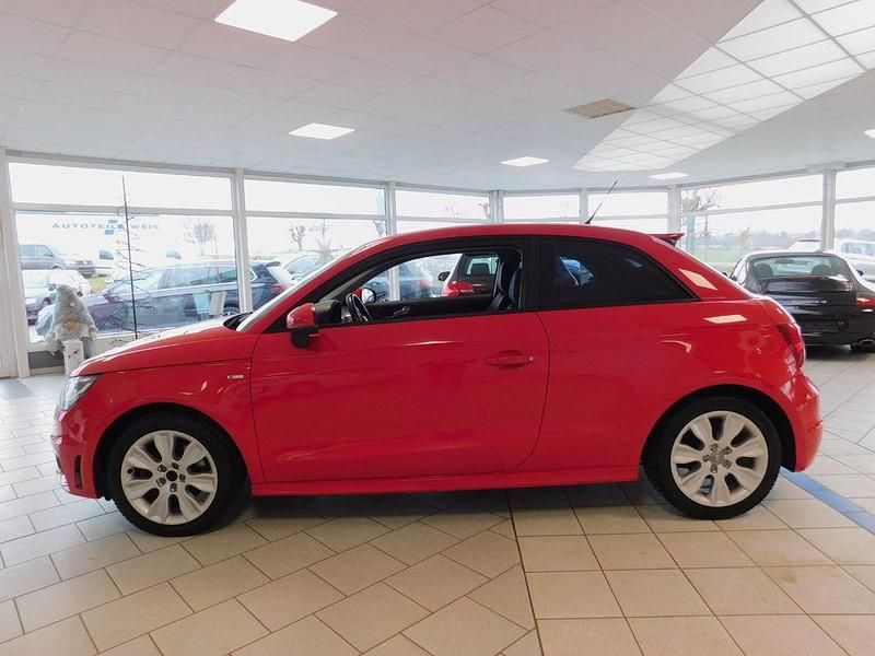 Gebraucht Audi A1 Ambition 122 PS (89 kW) 2010 Rot Kleinwagen
