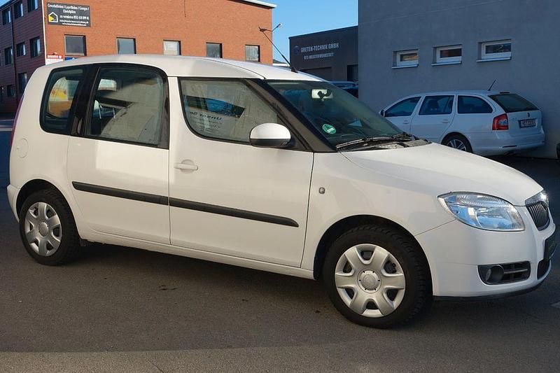 Gebraucht Skoda Roomster Style 105 PS (77 kW) 2009 Weiß Van / Kleinbus