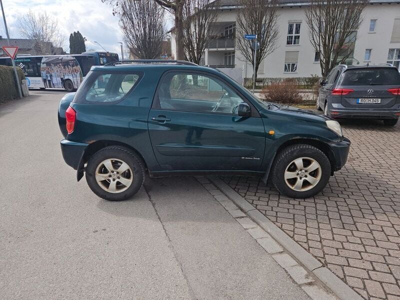 Gebraucht Toyota RAV4 150 PS (110 kW) 2000 Grün SUV