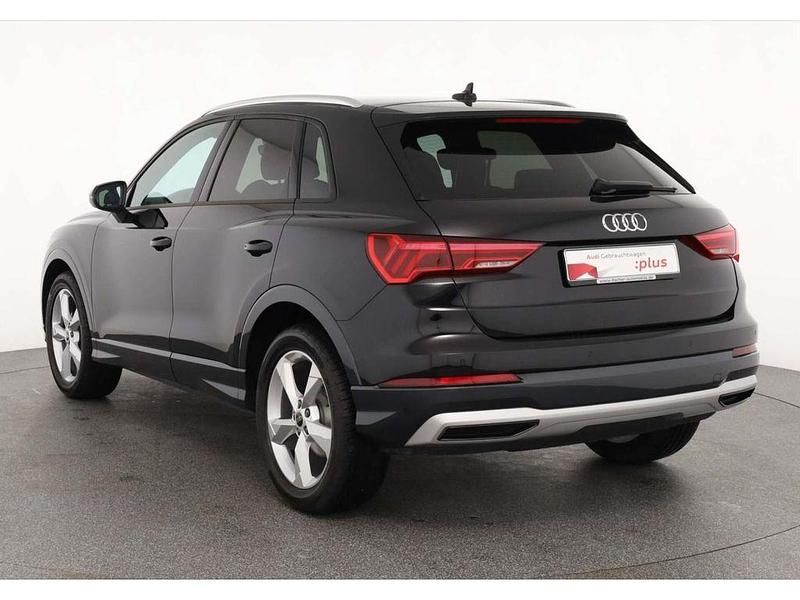 Gebraucht Audi Q3 Advanced 150 PS (110 kW) 2025 Mythosschwarz metallic SUV