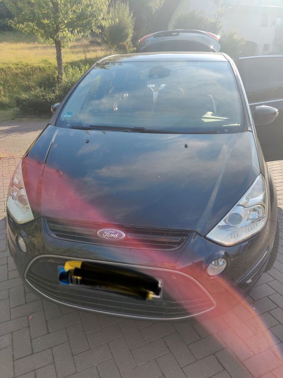 Schwarz Gebraucht 2014 Ford S-MAX Titanium X Van / Kleinbus | 6.500 € (Superpreis) - Bild 1/4