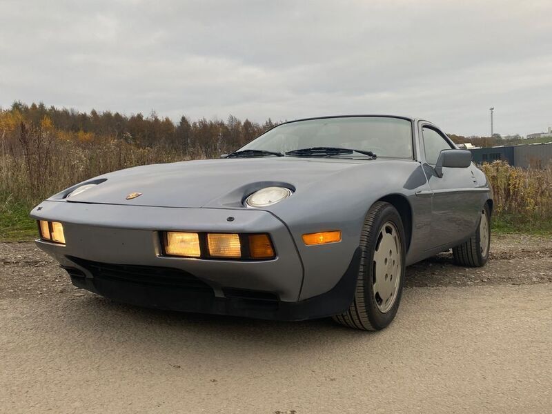 Blau Gebraucht 1986 Porsche 928 Coupé | 19.900 € - Bild 1/4