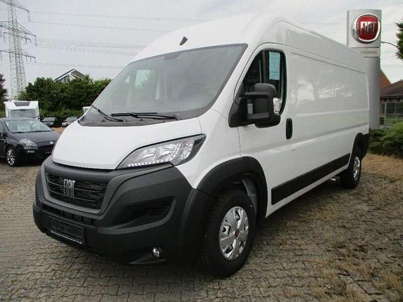 Gebraucht Fiat Ducato 179 PS (131 kW) 2024 Weiss Van