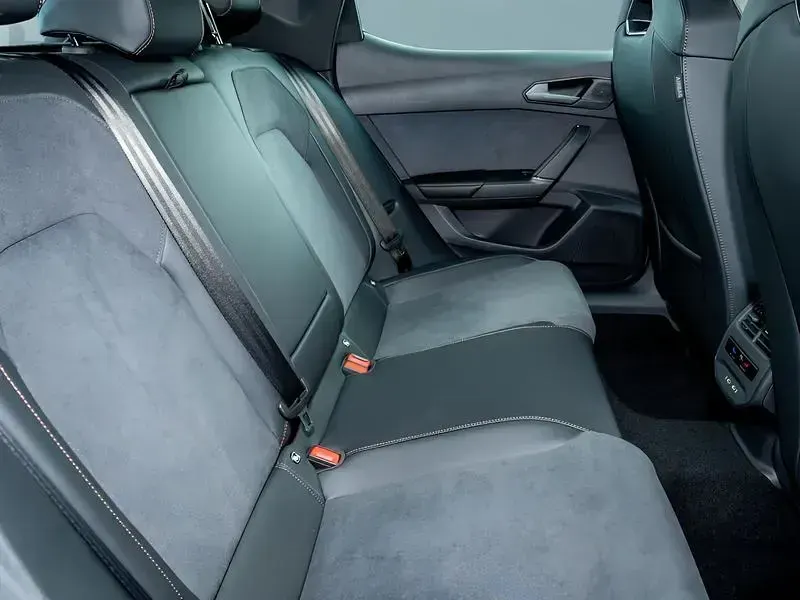 Neu Cupra Leon 300 PS (220 kW) 2026 Grau Kleinwagen
