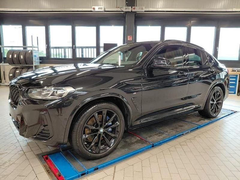 Black sapphire metallic Gebraucht 2024 BMW X4 M Sport SUV | 57.440 € (Fairer Preis) - Bild 1/4
