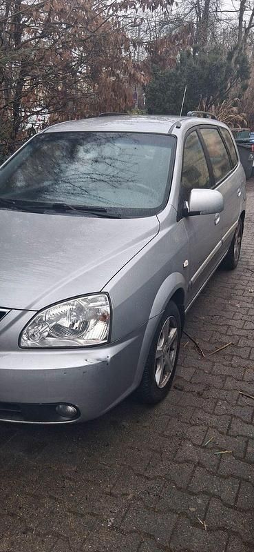 Gebraucht Kia Carens EX 144 PS (105 kW) 2004 Silber Van / Kleinbus