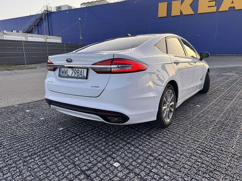 Gebraucht Ford Fusion 101 PS (74 kW) 2016 Weiß Limousine
