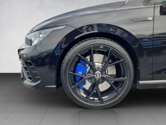 Gebraucht VW Golf VIII R 320 PS (235 kW) 2023 Deep black perleffekt Limousine