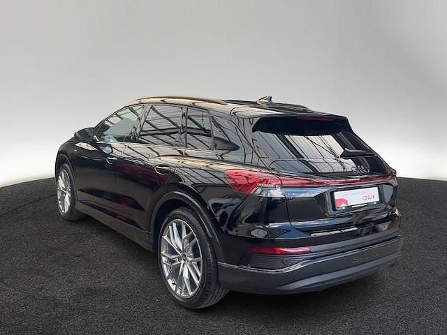 Gebraucht Audi Q4 e-tron Ambiente 210 kW (286 PS) 2024 Mythosschwarz metallic SUV