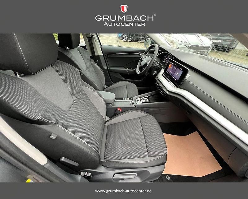 Neu Skoda Octavia 150 PS (110 kW) 2026 M3 metal grey metallic Kombi