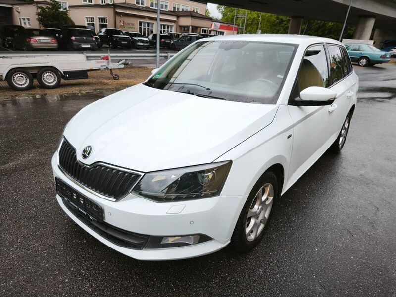 Weiß Gebraucht 2018 Skoda Fabia Clever Kombi | 5.900 € (Guter Preis) - Bild 1/4