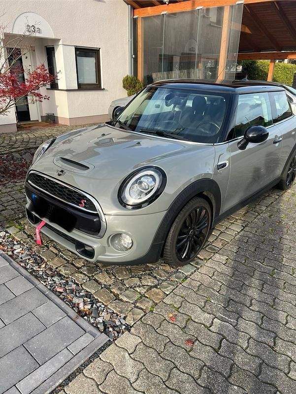 Grau Gebraucht 2018 Mini Cooper S Coupé Coupé | 17.200 € - Bild 1/4
