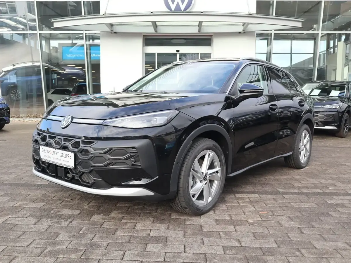 Gebraucht VW T-Roc Style 116 PS (85 kW) 2026 Grenadillschwarz metallic SUV