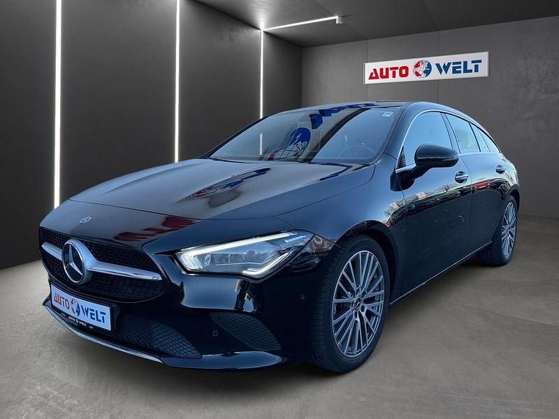 Schwarz Gebraucht 2020 Mercedes CLA200 AMG Kombi | 24.990 € (Fairer Preis) - Bild 1/4