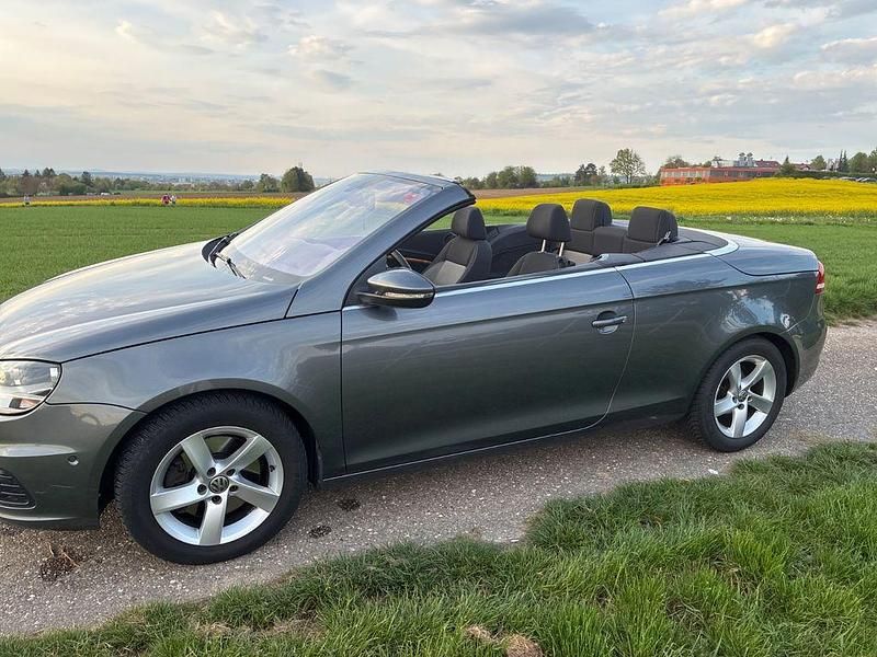 Brugt VW Eos 140 HK (102 kW) 2012 Grå Cabriolet