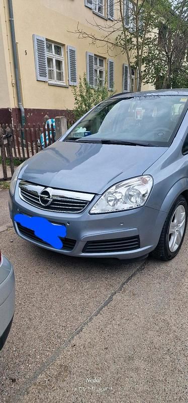 Gebraucht Opel Zafira 150 PS (110 kW) 2009 Silber Van / Kleinbus