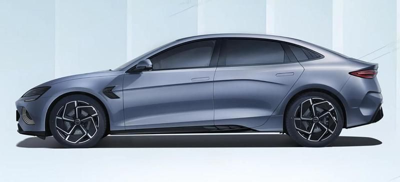 Neu BYD Seal Design 230 kW (313 PS) 2025 Polar white metallic Limousine