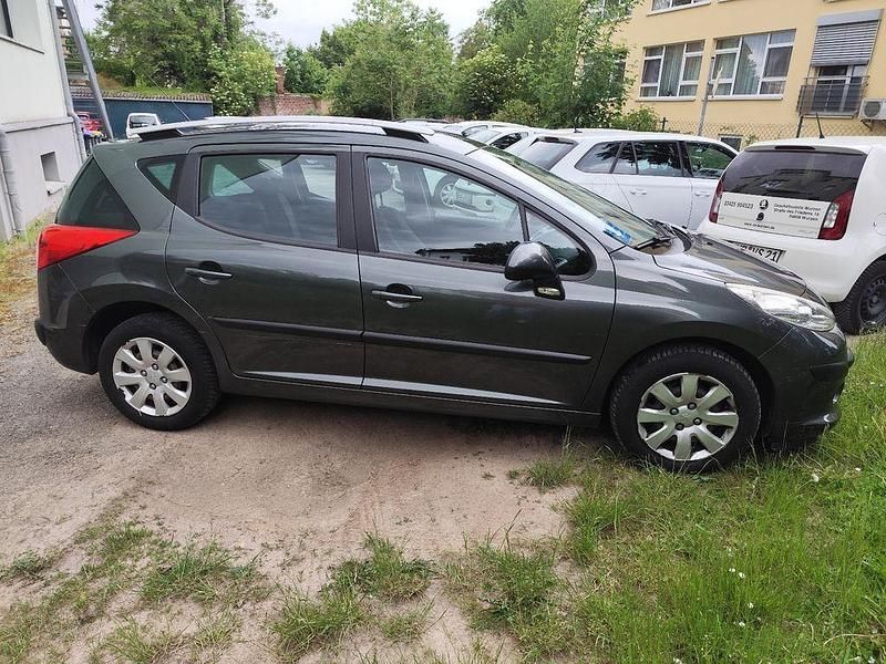 Grau Gebraucht 2007 Peugeot 207 Tendance Kombi | 2.000 € (Superpreis) - Bild 1/4