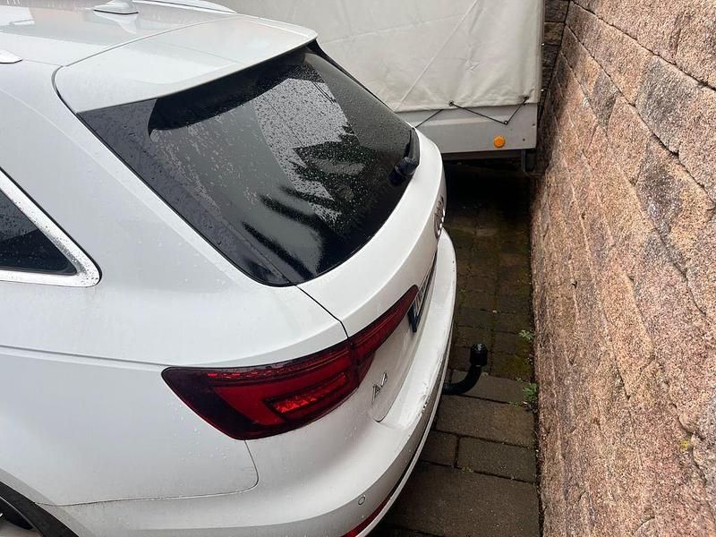 Gebraucht Audi A4 Sport 190 PS (139 kW) 2017 Weiß Kombi