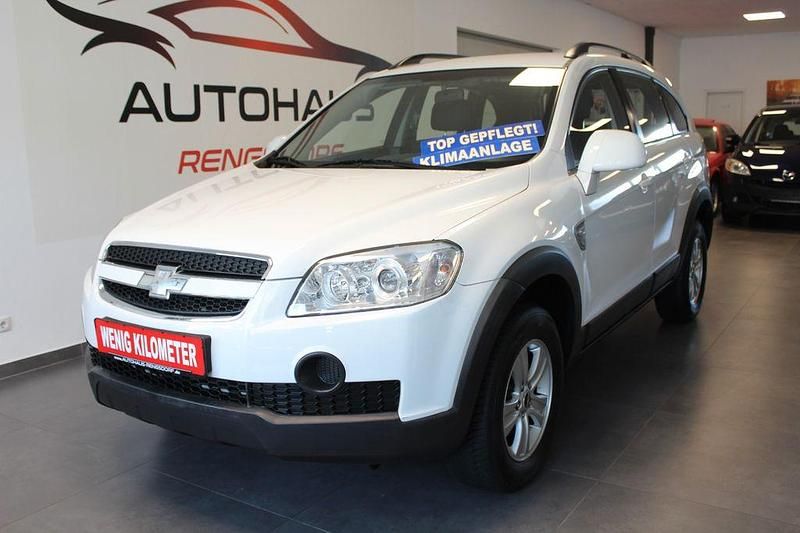 Gebraucht Chevrolet Captiva LS 136 PS (100 kW) 2011 Weiß SUV