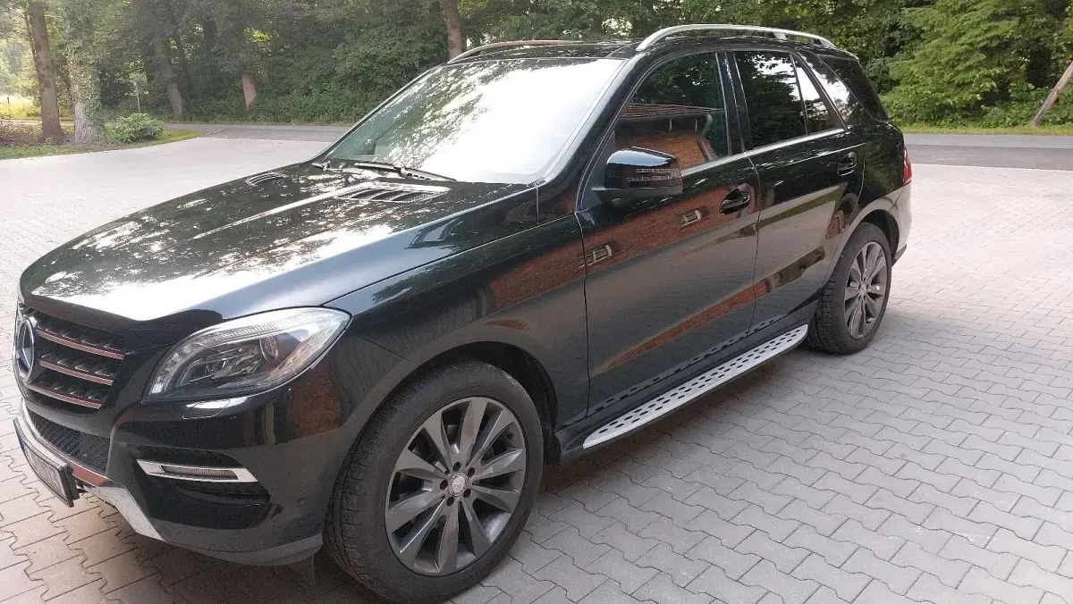 Gebraucht Mercedes ML350 2012 Schwarz SUV