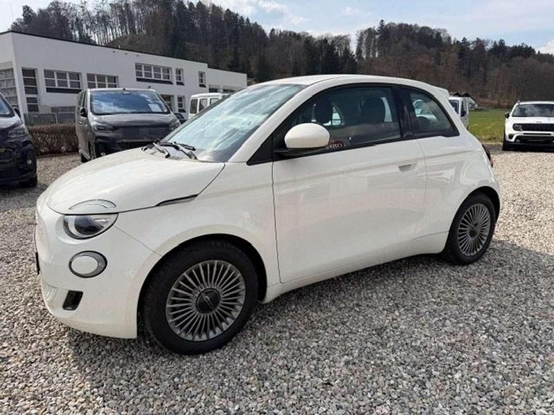 Gebraucht Fiat 500e Basis 86 kW (118 PS) 2023 Other Kleinwagen