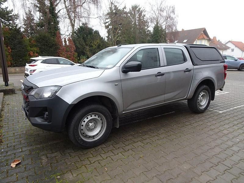 Gebraucht Isuzu D-Max 163 PS (119 kW) 2026 Silber Pickup