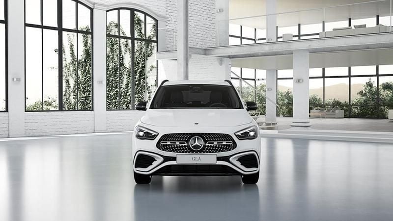 Unilack polarweiß Gebraucht 2025 Mercedes GLA220 AMG SUV | 47.800 € (Superpreis) - Bild 1/4