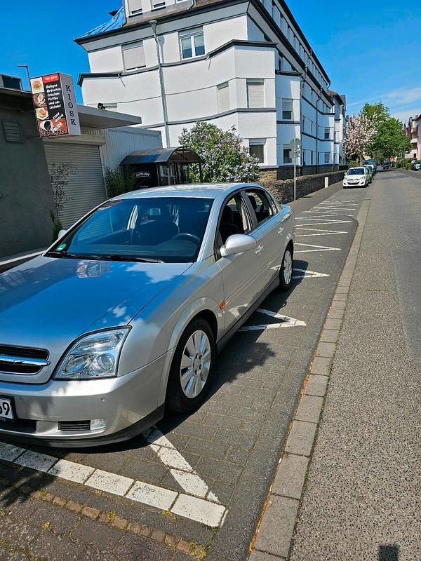 Gebraucht Opel Vectra 122 PS (89 kW) 2003 Silber Limousine
