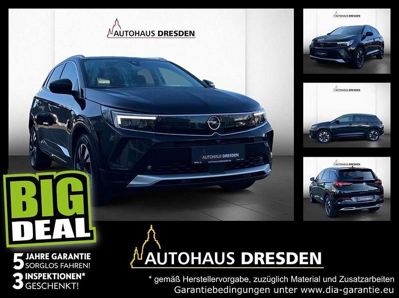 Diamant schwarz (metallic) Gebraucht 2022 Opel Grandland X Ultimate SUV | 22.490 € (Fairer Preis) - Bild 1/4