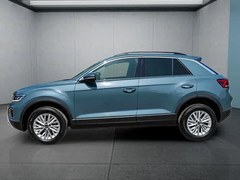 Gebraucht VW T-Roc 116 PS (85 kW) 2024 Blau SUV