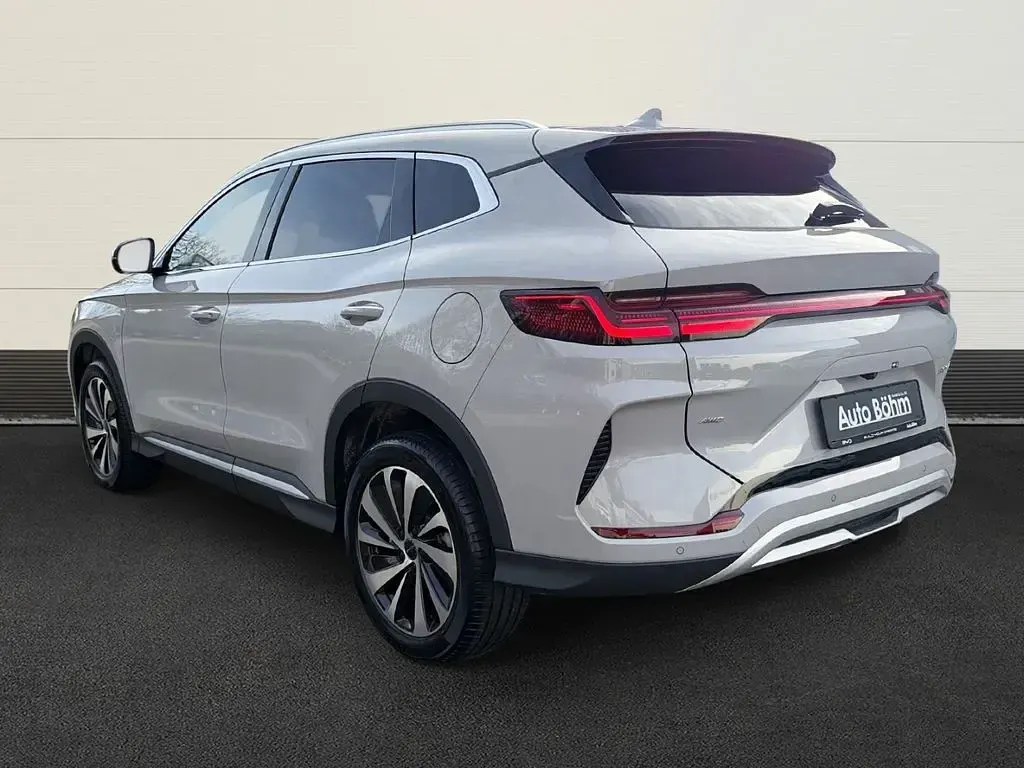 Neu BYD Seal U Design 324 PS (238 kW) 2026 Boundless cloud SUV