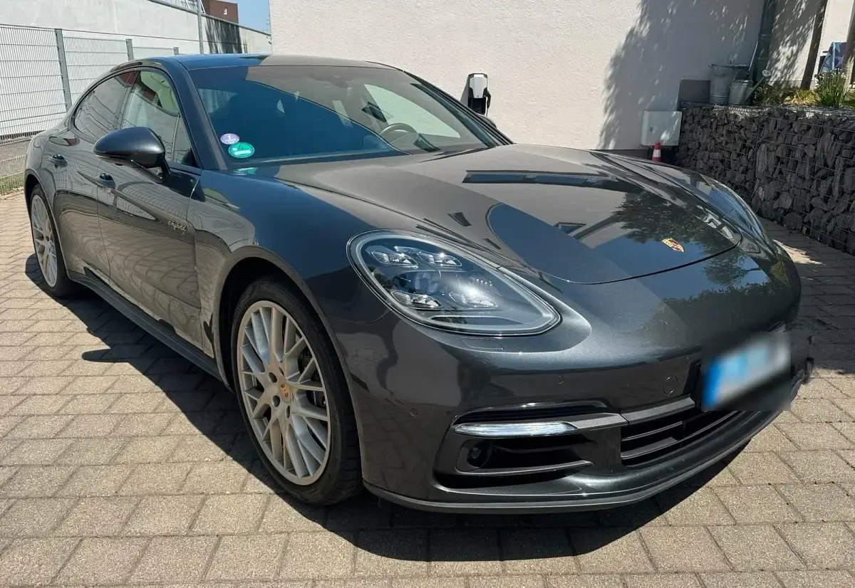 Gebraucht Porsche Panamera Edition 462 PS (339 kW) 2020 Schwarz Limousine