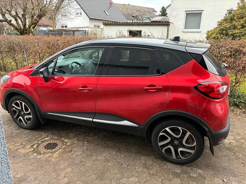 Gebraucht Renault Captur XMOD 120 PS (88 kW) 2017 Rot SUV