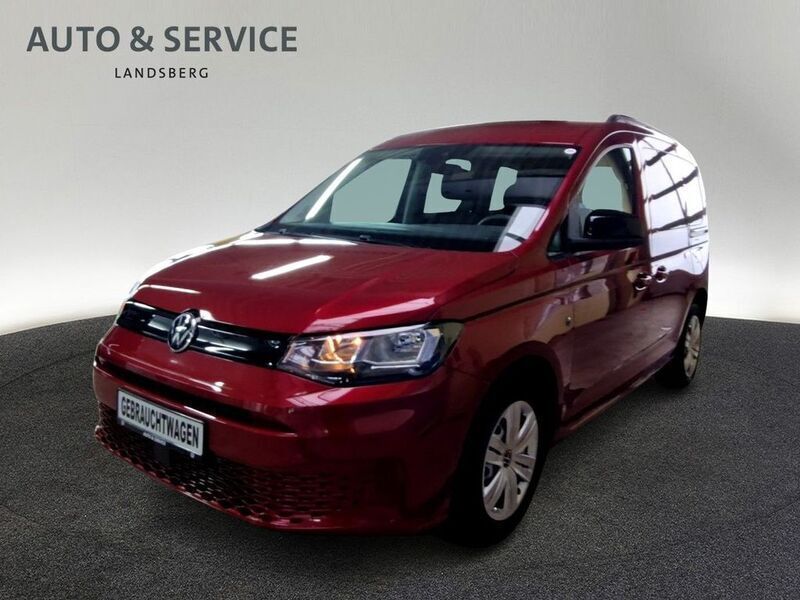 Gebraucht VW Caddy Basis 75 PS (55 kW) 2021 Rot Van / Kleinbus