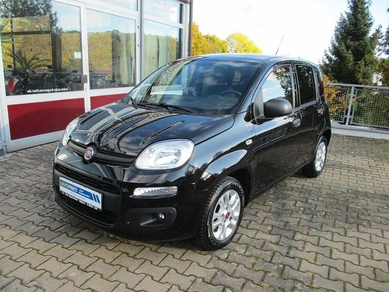 Schwarz Gebraucht 2018 Fiat Panda More Kleinwagen | 7.850 € (Fairer Preis) - Bild 1/4