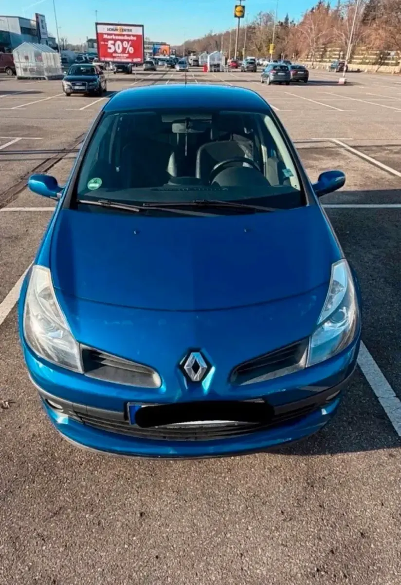 Używany Renault Clio II 111 KM (81 kW) 2007 Niebieski Hatchback